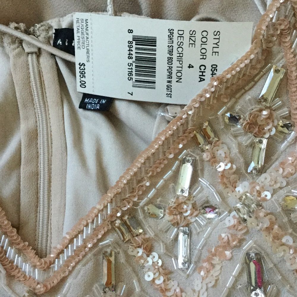 Women's Natural Embellished Popover George… - Picture 5 of 6